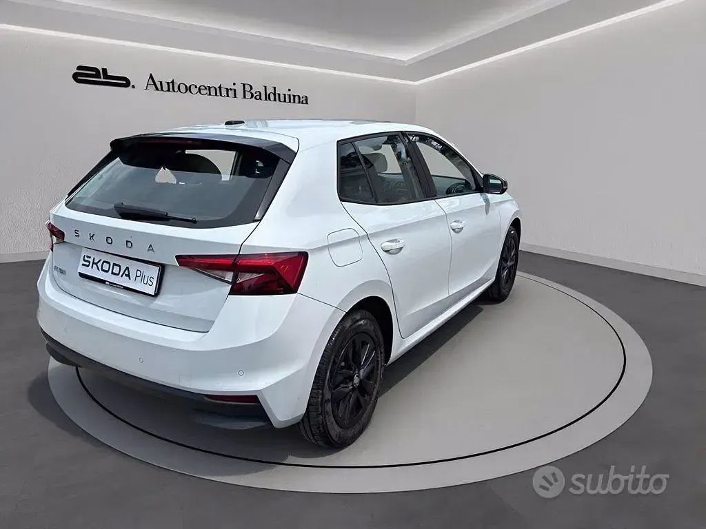 Usata Skoda Fabia 80 CV (58 kW) 2025 Bianco Utilitaria