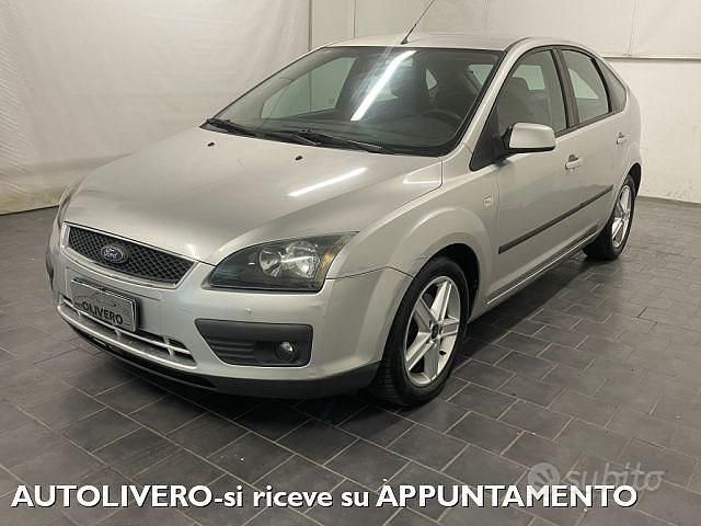 Usata Ford Focus 90 CV (66 kW) 2006 Grigio Berlina