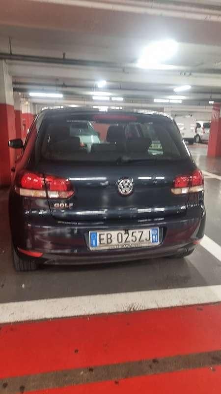 Usata VW Golf Comfortline 102 CV (75 kW) 2010 Berlina