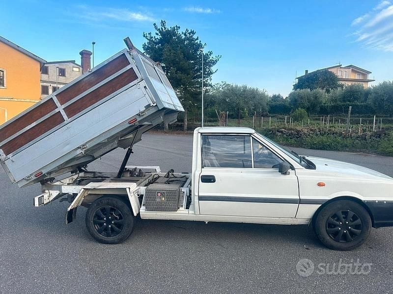 Usata Chevrolet Pick-Up 69 CV (50 kW) 2000 Bianco Pick-up