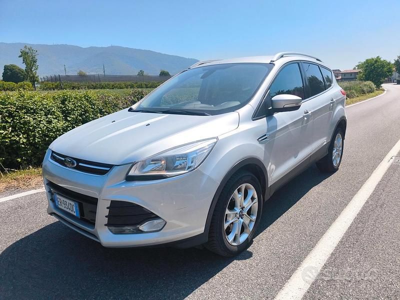 Usata Ford Kuga Titanium 163 CV (119 kW) 2013 Grigio SUV