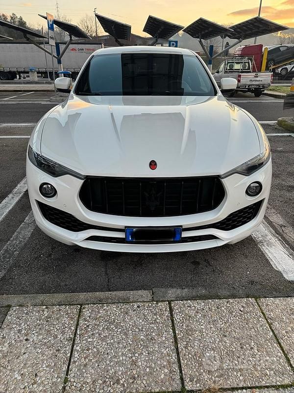 Usata Maserati Levante 2021 Bianco SUV