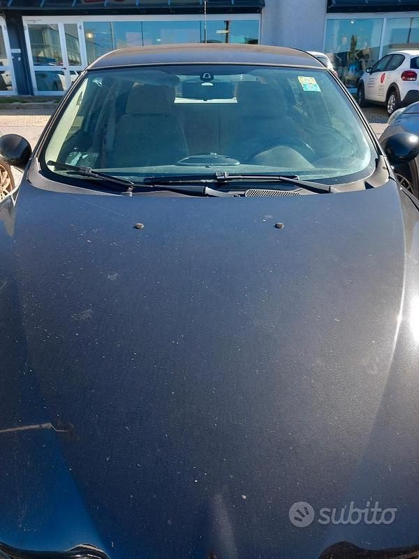 Usata Alfa Romeo 147 105 CV (77 kW) 2006 Utilitaria