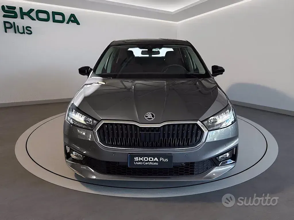 Usata Skoda Fabia 80 CV (58 kW) 2025 Grigio graphite metalizzato Utilitaria