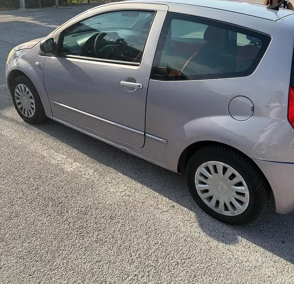 Usata Citroën C2 Elegance 60 CV (44 kW) 2005 Grigio Utilitaria