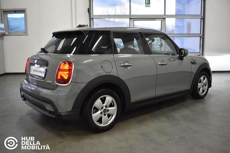 Usata Mini ONE 75 CV (55 kW) 2022 Grigio Utilitaria