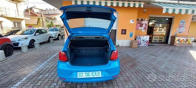 Usata VW Polo 75 CV (55 kW) 2014 Blu Berlina