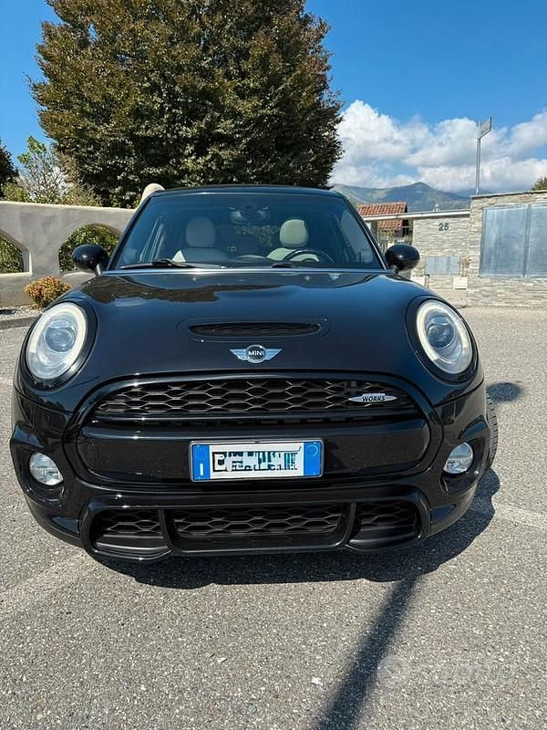 Usata Mini Cooper SD 170 CV (125 kW) 2015 Nero Utilitaria