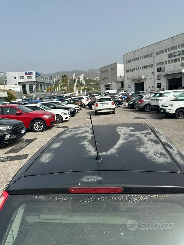 Usata Fiat Grande Punto 90 CV (66 kW) 2007 Nero Utilitaria