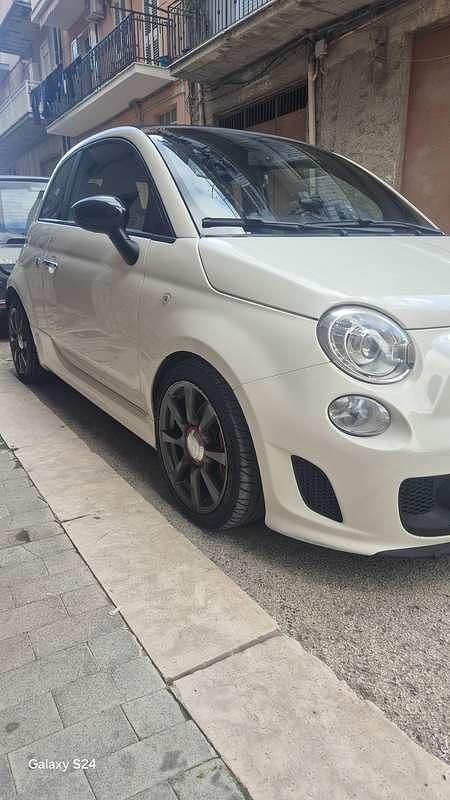 Usata Abarth 500C 140 CV (102 kW) 2011 Bianco Cabrio