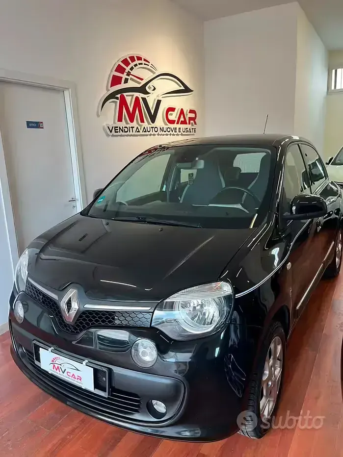 Usata Renault Twingo LIMITED 90 CV (66 kW) 2016 Nero Utilitaria