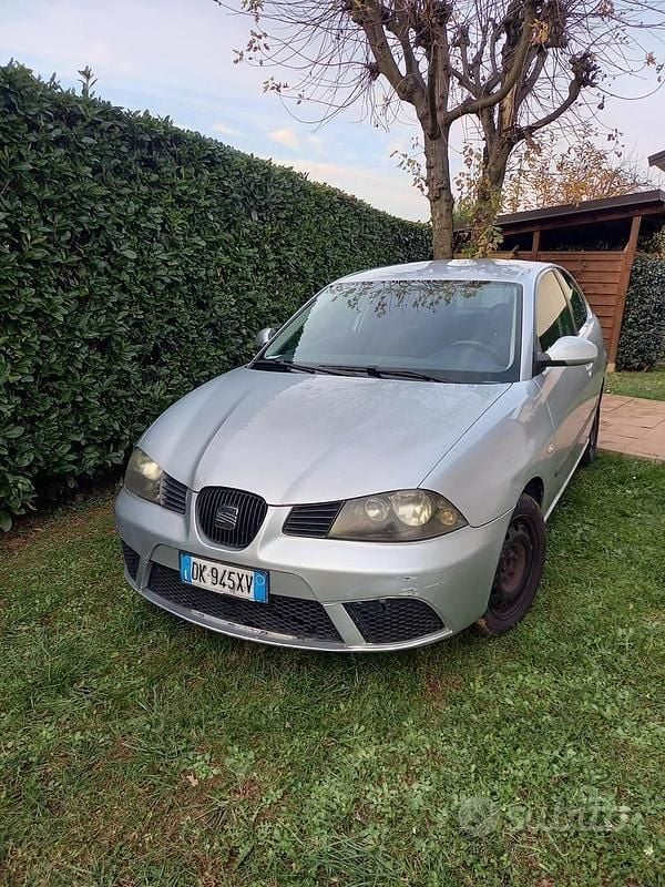 Usata Seat Ibiza 2007 Grigio Utilitaria