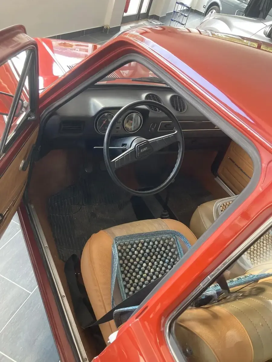 Usata Fiat 128 67 CV (49 kW) 1975 Arancione Berlina