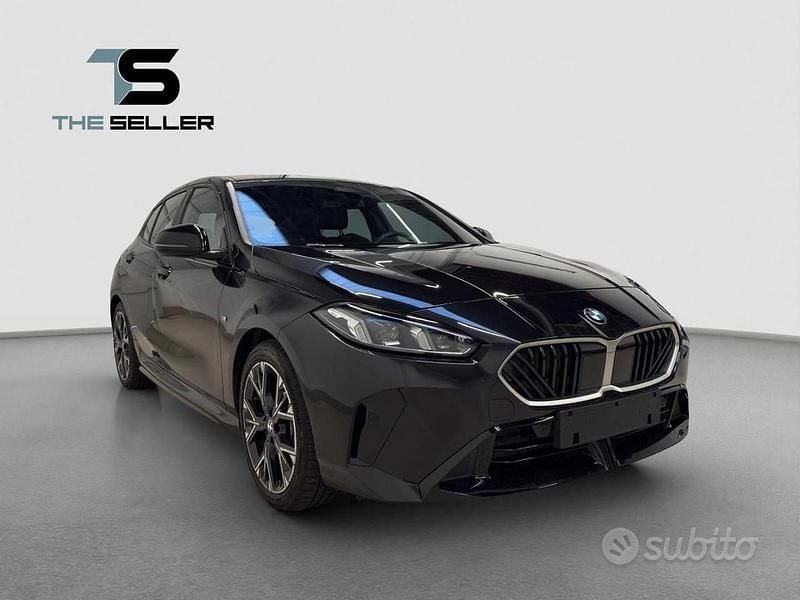 Usata BMW 120 M Sport 170 CV (125 kW) 2025 Grigio Utilitaria