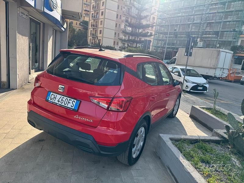 Usata Seat Arona Reference 95 CV (69 kW) 2022 Rosso SUV