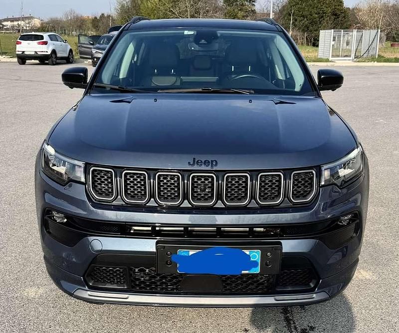 Usata Jeep Compass 179 CV (131 kW) 2023 Blu/azzurro SUV