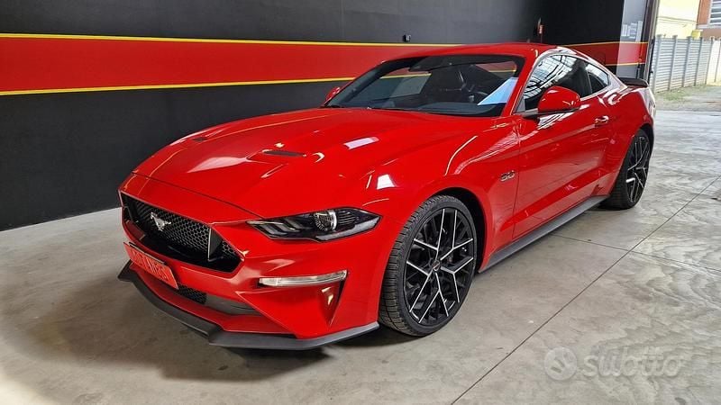 Usata Ford Mustang GT 450 CV (330 kW) 2020 Rosso Coupé