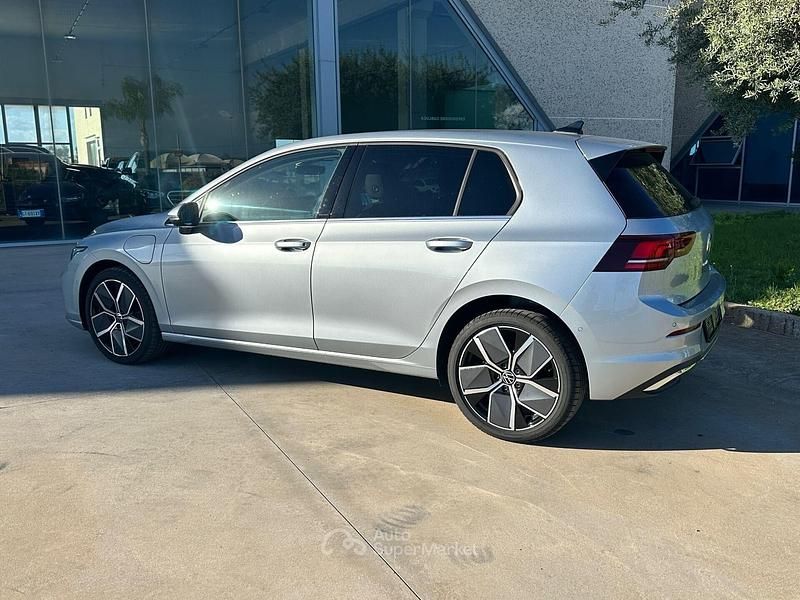 Nuova VW Golf VIII Style 150 CV (110 kW) 2025 Grigio Berlina