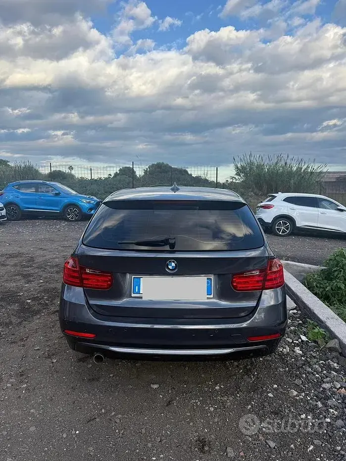 Usata BMW 320 Efficient Dynamics 136 CV (100 kW) 2014 Grigio Station wagon