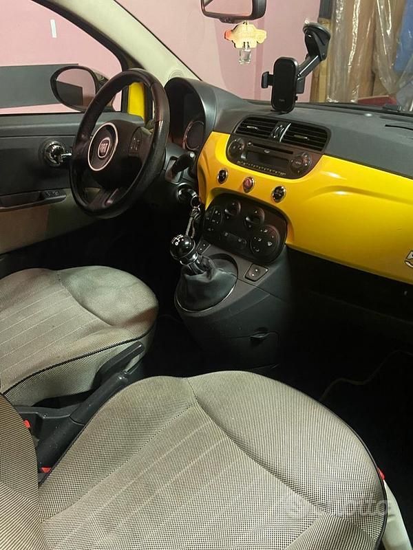 Usata Fiat 500 Lounge 2008 Giallo Utilitaria