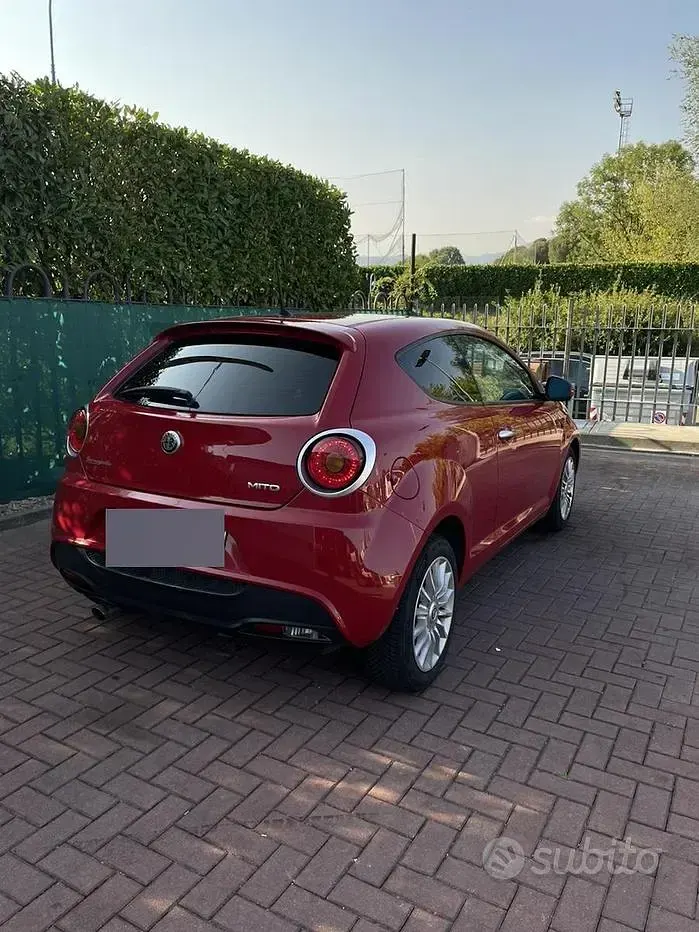 Usata Alfa Romeo MiTo Super 95 CV (69 kW) 2017 Rosso Utilitaria