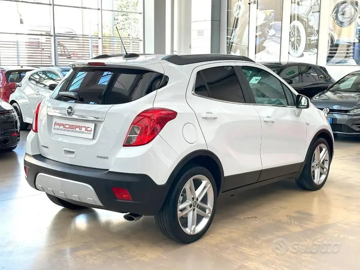 Usata Opel Mokka Cosmo 140 CV (102 kW) 2016 Bianco SUV