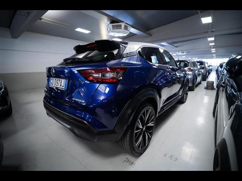 Usata Nissan Juke 117 CV (86 kW) 2020 Grigio chiaro SUV
