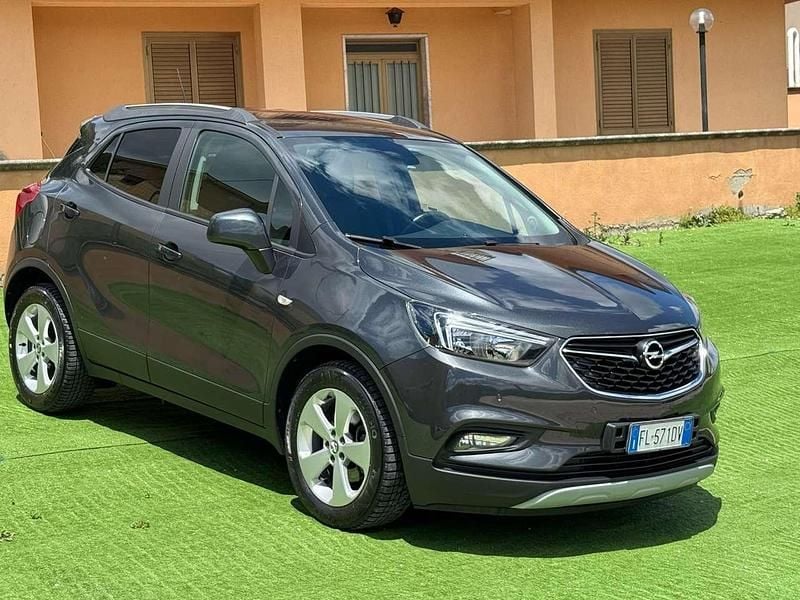 Grigio Usata 2017 Opel Mokka X S SUV | 11.900 € (Buon prezzo) - Immagine 1/4