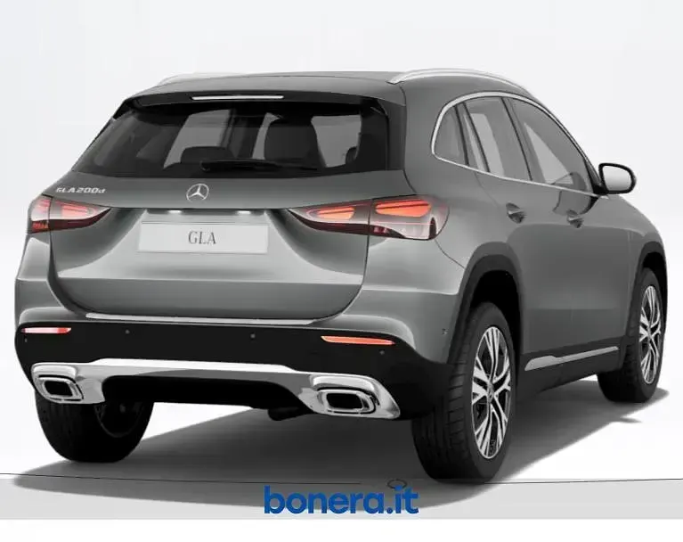 Nuova Mercedes GLA200 Progressive 150 CV (110 kW) 2026 Grigio SUV