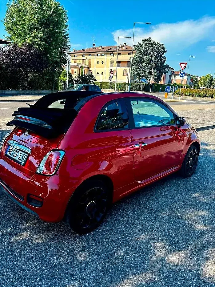 Usata Fiat 500 Lounge 69 CV (50 kW) 2014 Rosso Cabrio