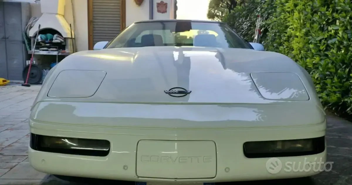 Usata Chevrolet Corvette 250 CV (183 kW) 1991 Bianco Coupé
