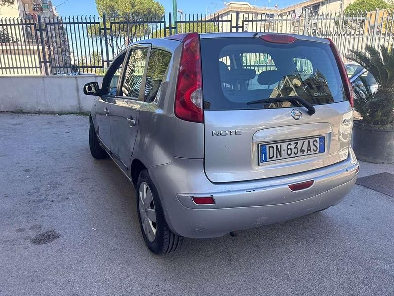 Usata Nissan Note Tekna 86 CV (63 kW) 2008 Grigio Monovolume