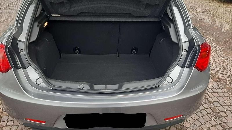Usata Alfa Romeo Giulietta 120 CV (88 kW) 2017 Grigio Utilitaria