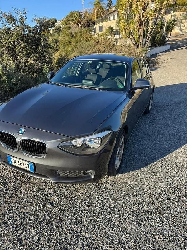 Usata BMW 118 143 CV (105 kW) 2013 Grigio Utilitaria