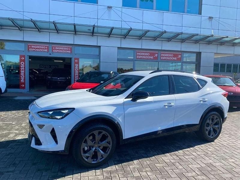 Bianco Usata 2025 Cupra Formentor SUV | 32.900 € (Buon prezzo) - Immagine 1/4