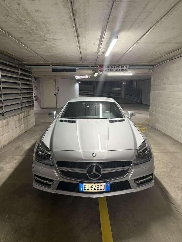 Usata Mercedes SLK200 Premium 184 CV (135 kW) 2011 Argento Cabrio