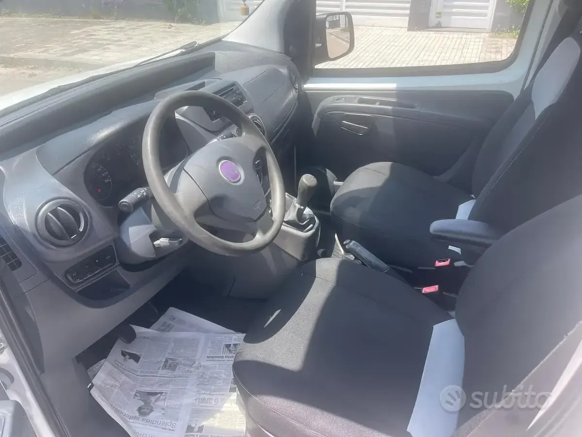 Usata Fiat Qubo Trekking 75 CV (55 kW) 2009 Bianco Monovolume