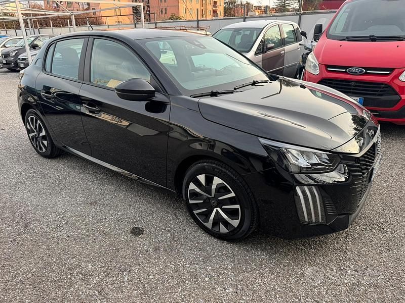 Usata Peugeot 208 Style 2024 Nero Utilitaria