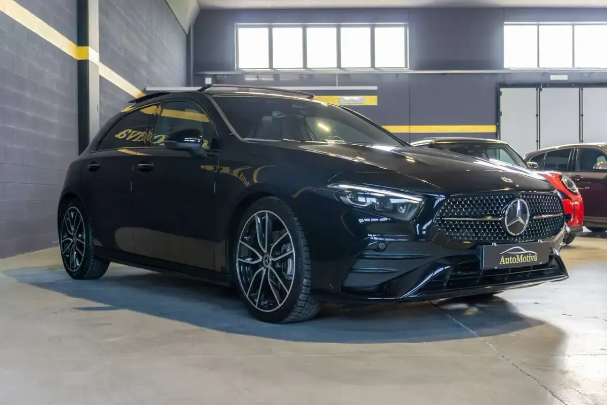 Usata Mercedes A200 AMG line 163 CV (119 kW) 2025 Nero Berlina