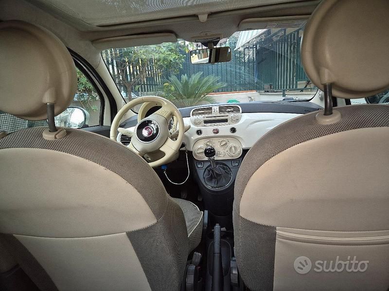 Usata Fiat 500 75 CV (55 kW) 2011 Bianco Utilitaria