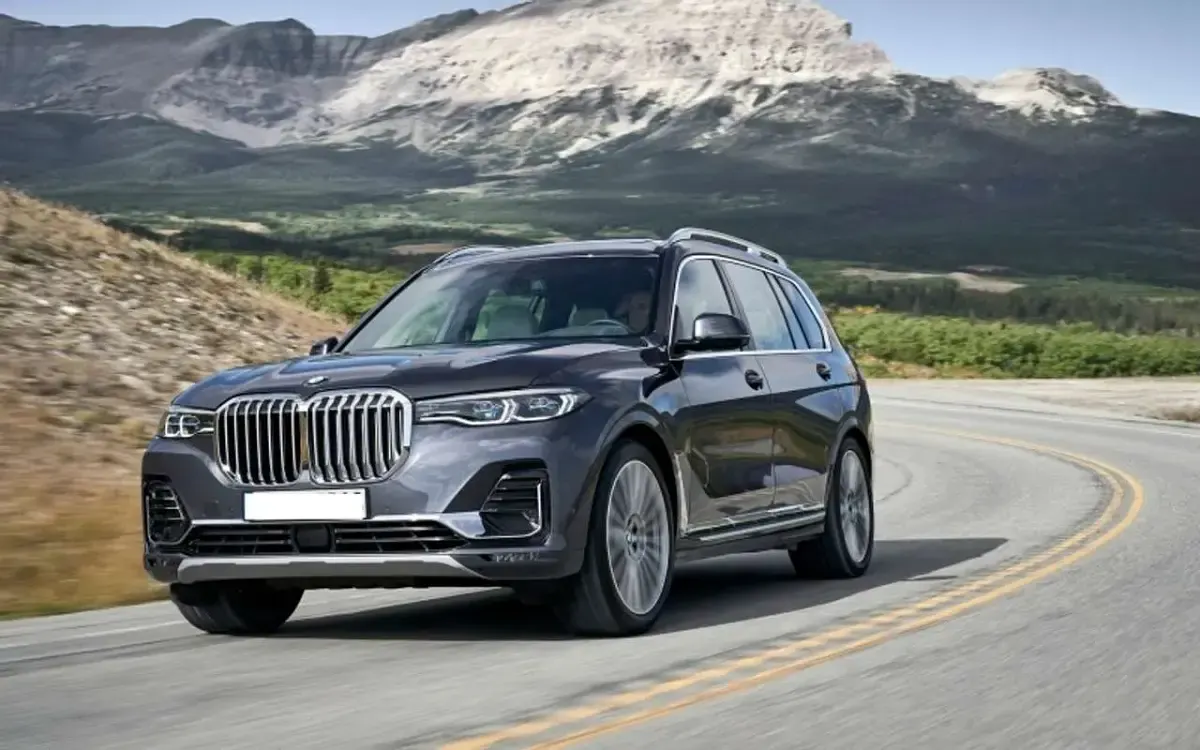 Usata BMW X7 Efficient Dynamics 381 CV (280 kW) 2023 Argento SUV
