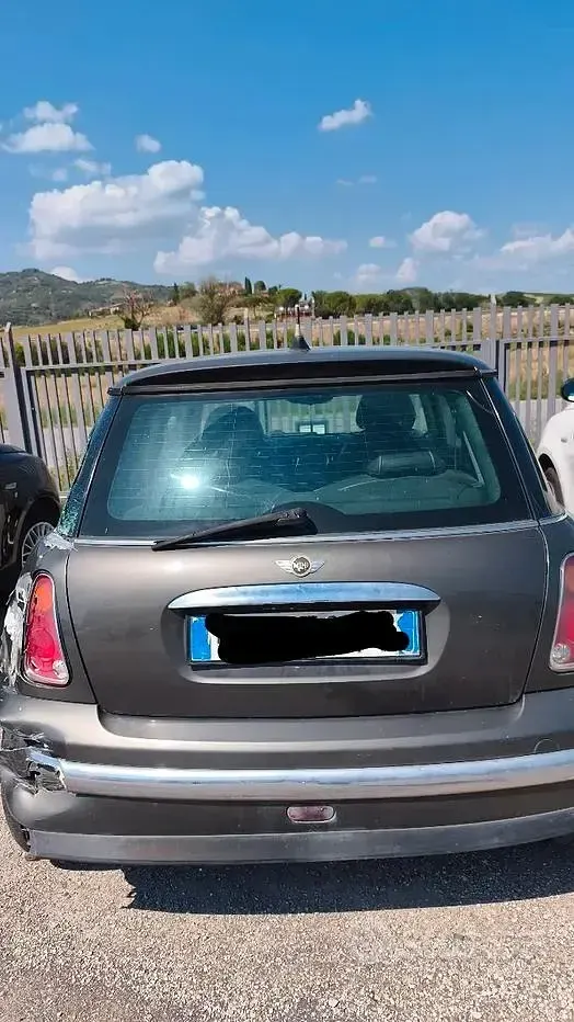 Usata Mini One D 88 CV (64 kW) 2006 Grigio Utilitaria