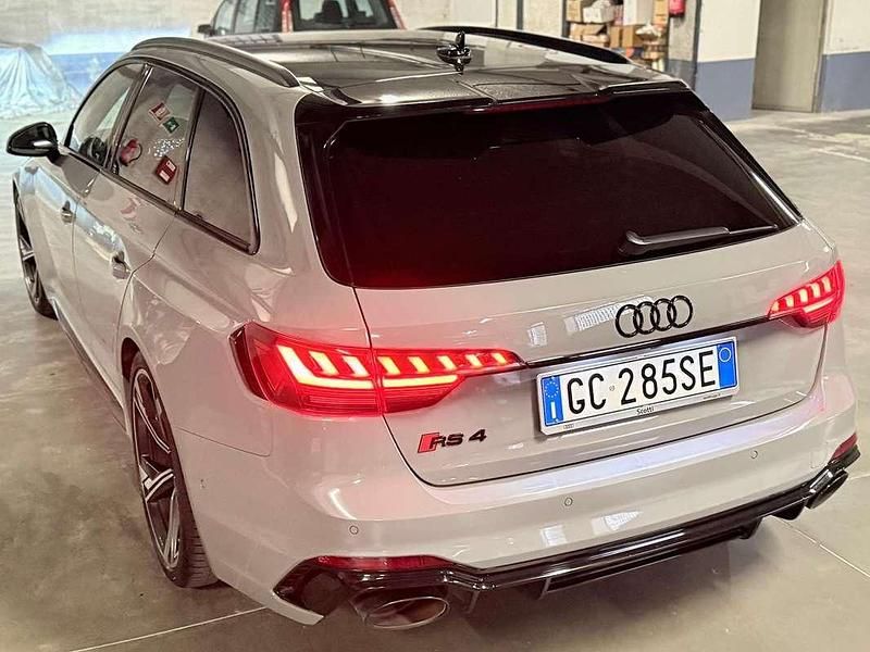 Usata Audi RS4 450 CV (330 kW) 2020 Grigio Station wagon