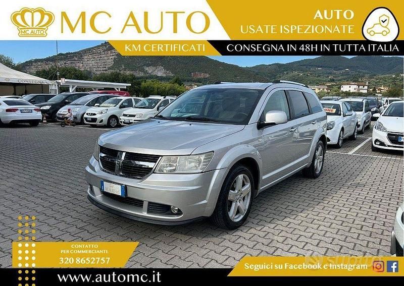 Usata Dodge Journey 140 CV (102 kW) 2010 Grigio SUV