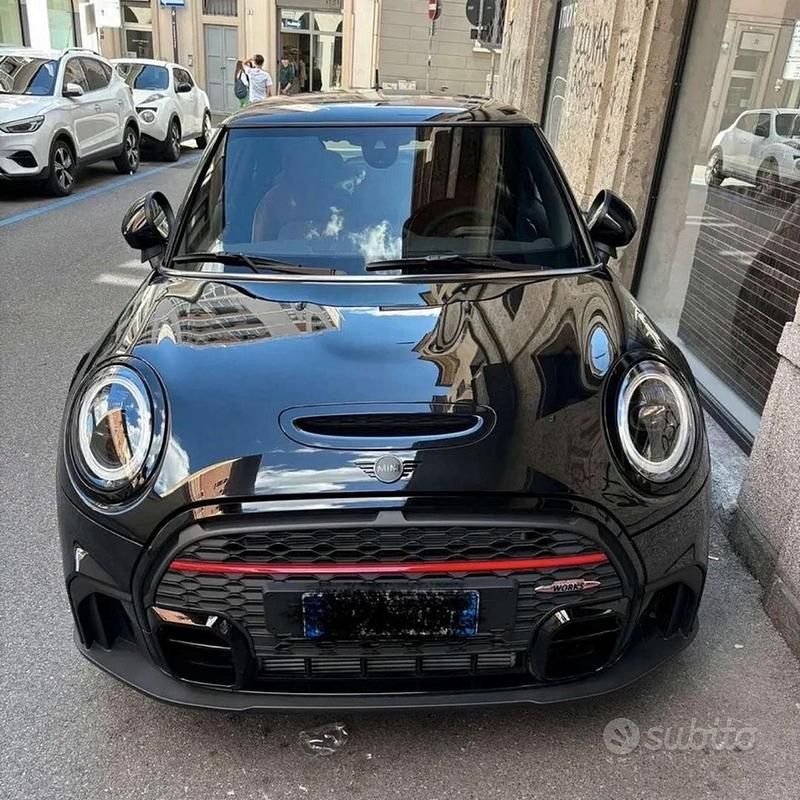 Usata Mini John Cooper Works 231 CV (169 kW) 2024 Nero Utilitaria