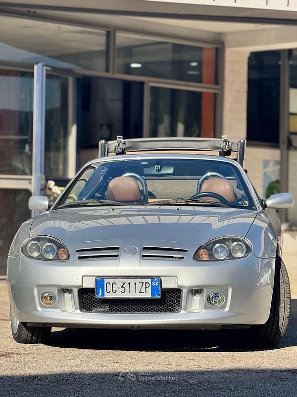 Usata MG TF 136 CV (100 kW) 2003 Argento Cabrio