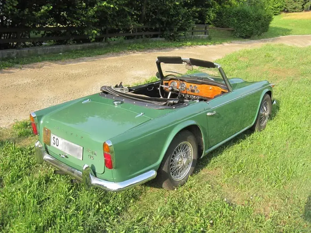 Usata Triumph TR4 101 CV (74 kW) 1965 Verde Cabrio