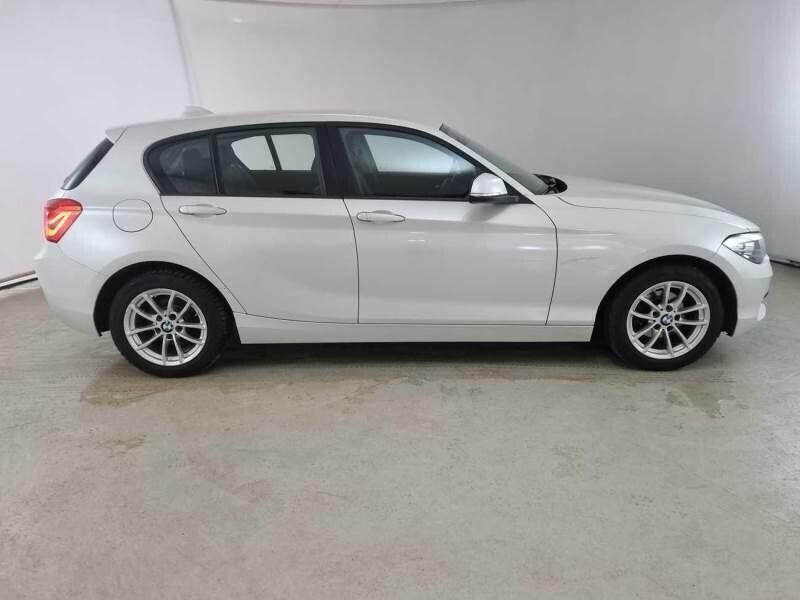 Usata BMW 116 Advantage 116 CV (85 kW) 2019 Bianco Utilitaria