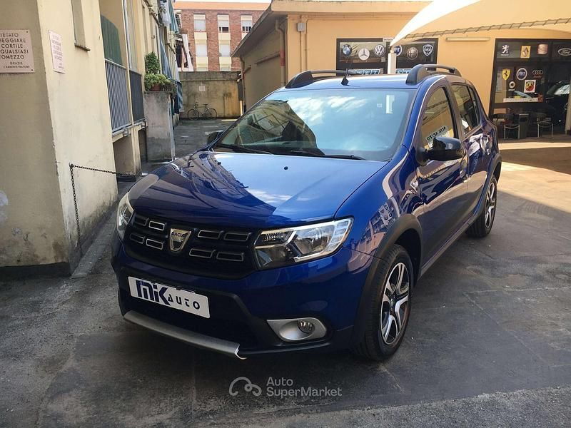 Usata Dacia Sandero Anniversary 101 CV (74 kW) 2020 Mare Utilitaria