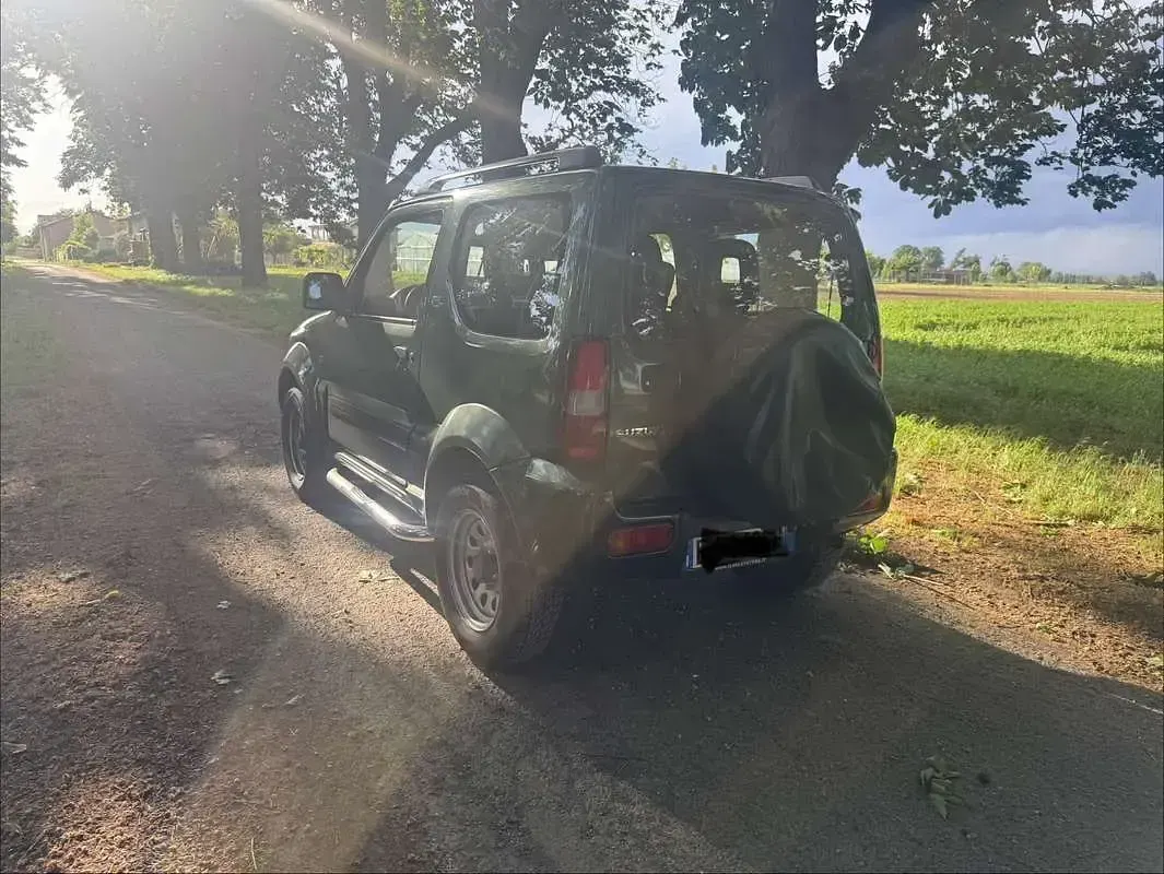 Second-hand Suzuki Jimny 86 CP (63 kW) 2012 SUV